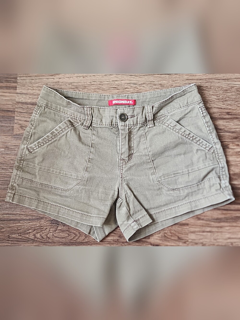 Olive Women’s Casual Cargo-Style Jean Shorts